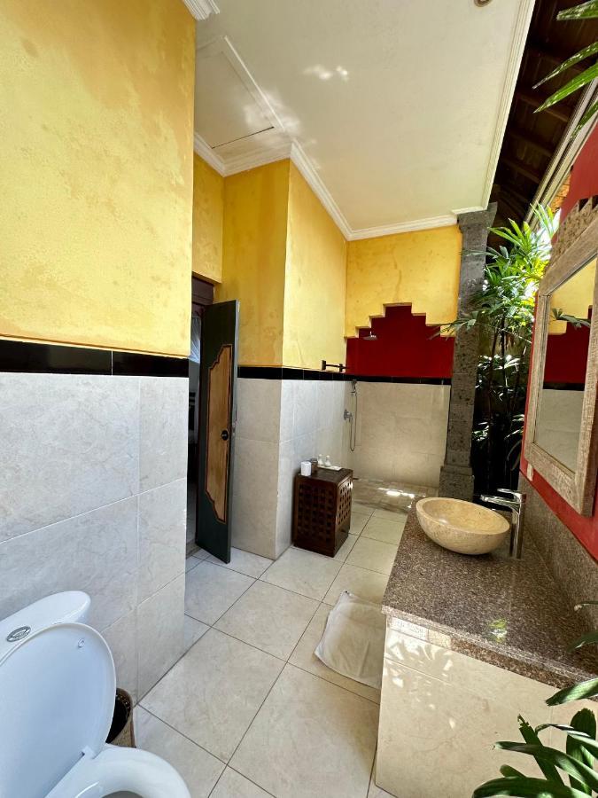 Mawa House Hotel Ubud Exterior foto