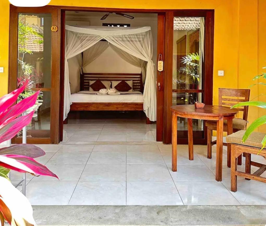 Mawa House Hotel Ubud Exterior foto