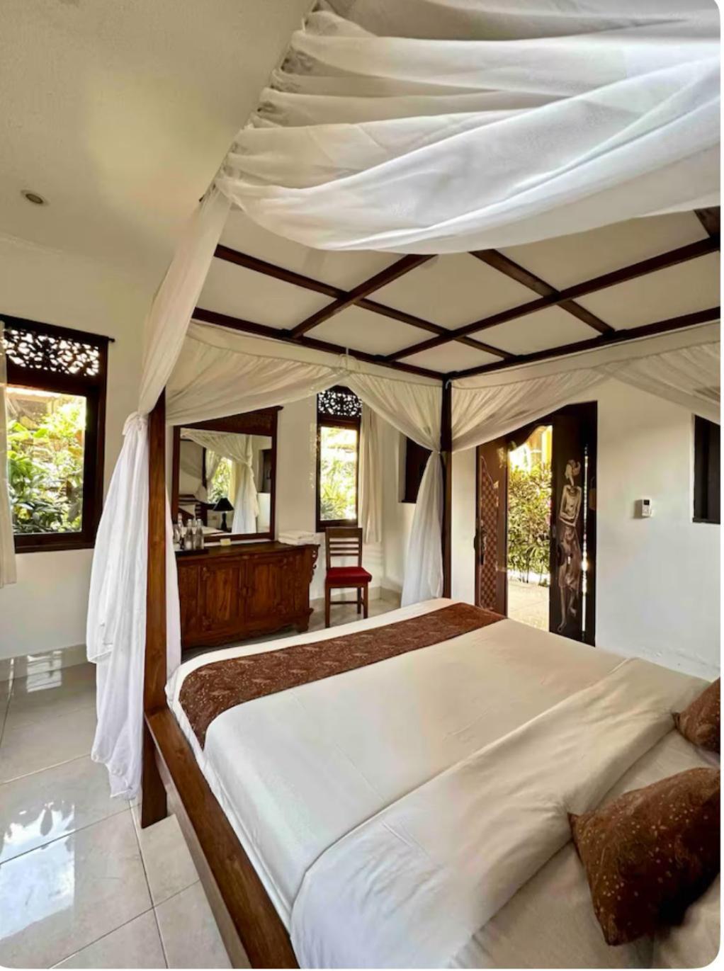 Mawa House Hotel Ubud Exterior foto